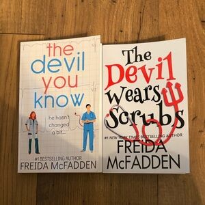 Freida McFadden Book Set